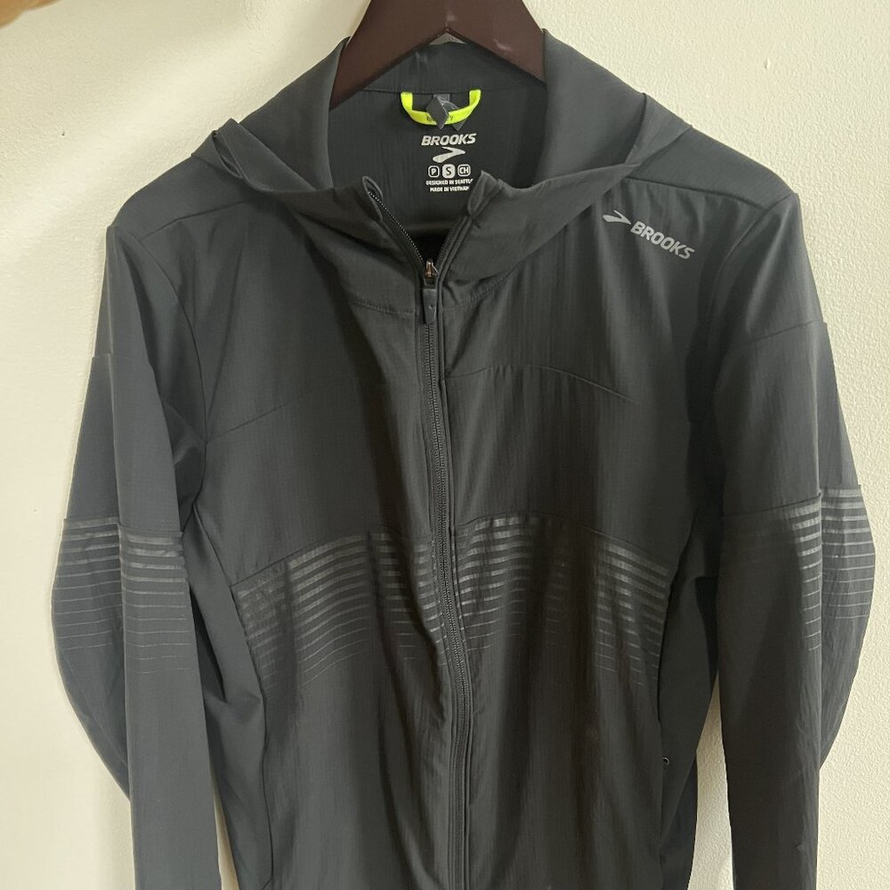 Brooks Canopy Running Jacket
